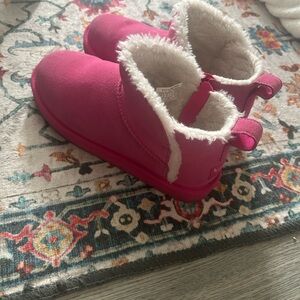 Koolaburra Ugg Fuchsia Kids
